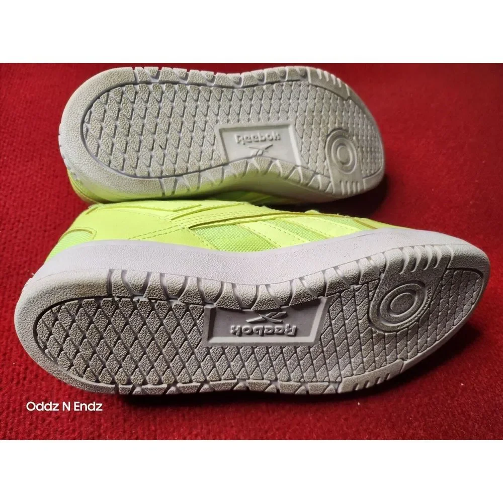 Reebok Womens Neon Yellow Athletic Sneakers Size‎ 8